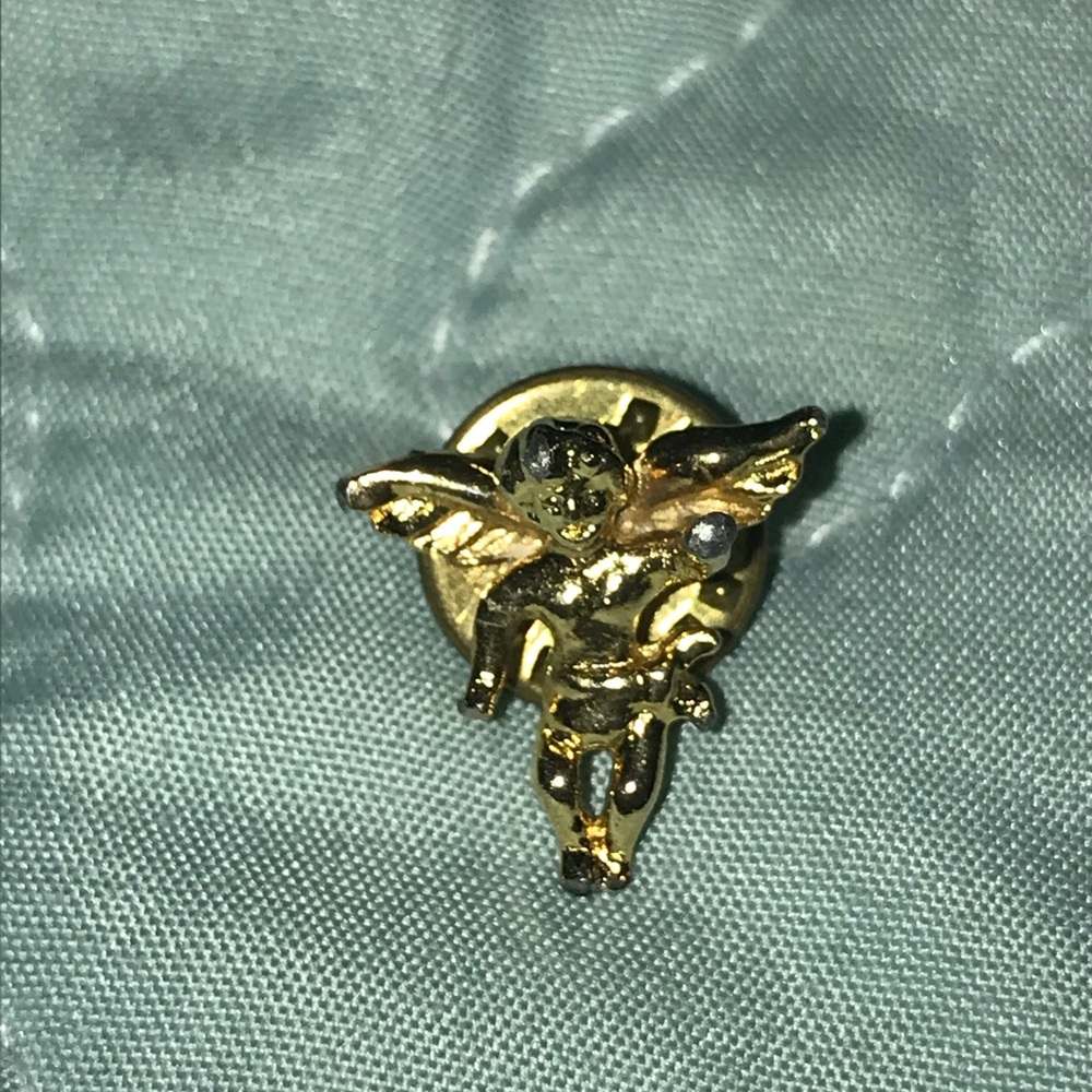 Grandma’s Jewelry. MUST BE BUNDLED